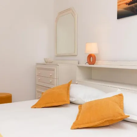 Andro - Three Bedroom With Terrace And Sea View Apartment