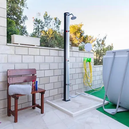 Andro - Three Bedroom With Terrace And Sea View Apartment Selca (Brac)
