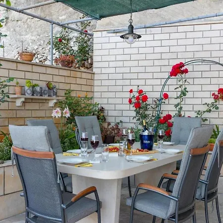 Andro - Three Bedroom With Terrace And Sea View Apartment